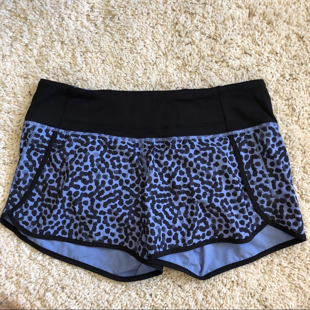 Lululemon running shorts blue & black